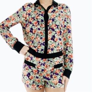 BCBGeneration Women Long Sleeve Floral Open Back Romper Bohemian Size 4